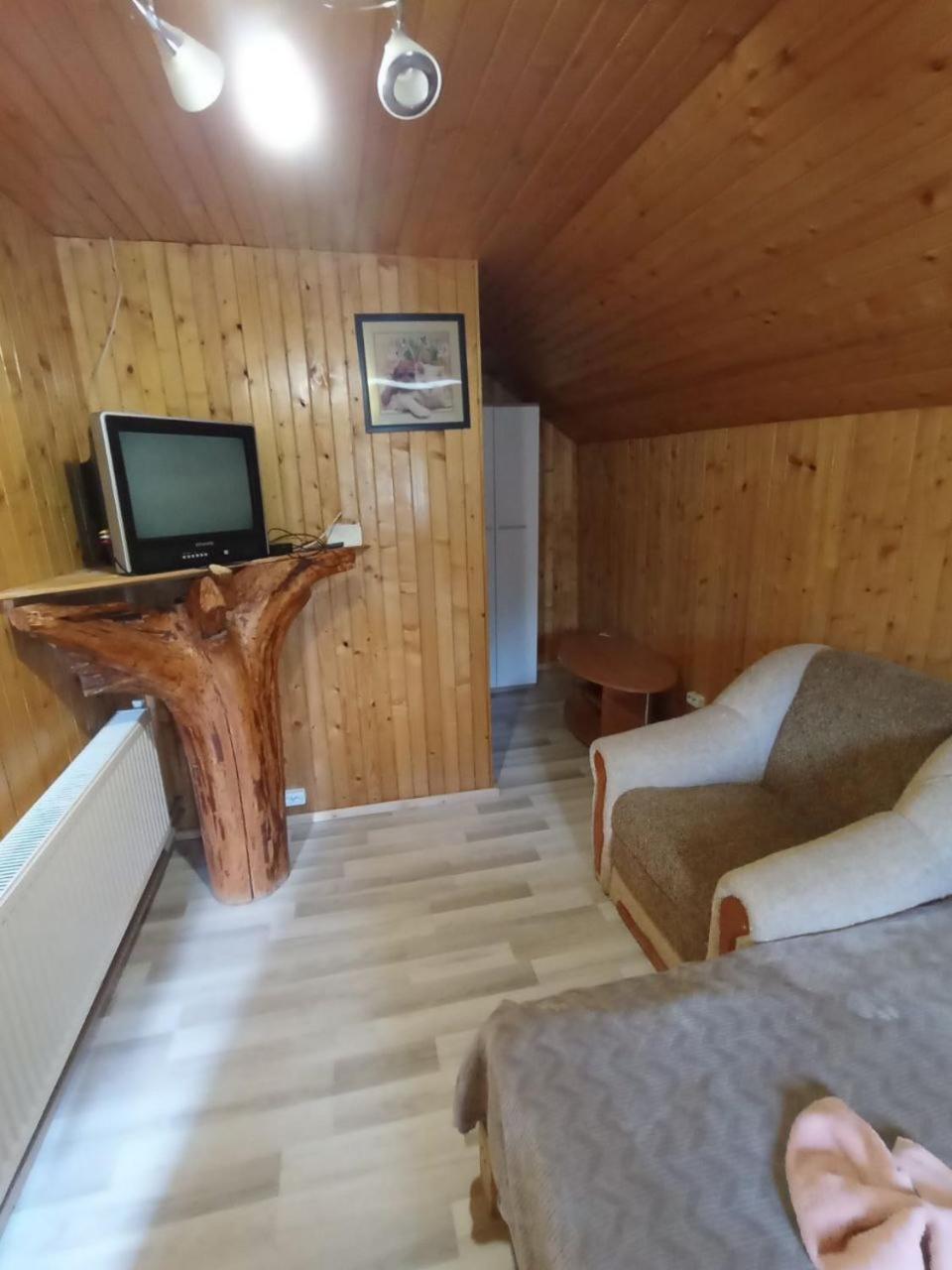 Kazka Lejlighedshotel Yablunytsya Eksteriør billede