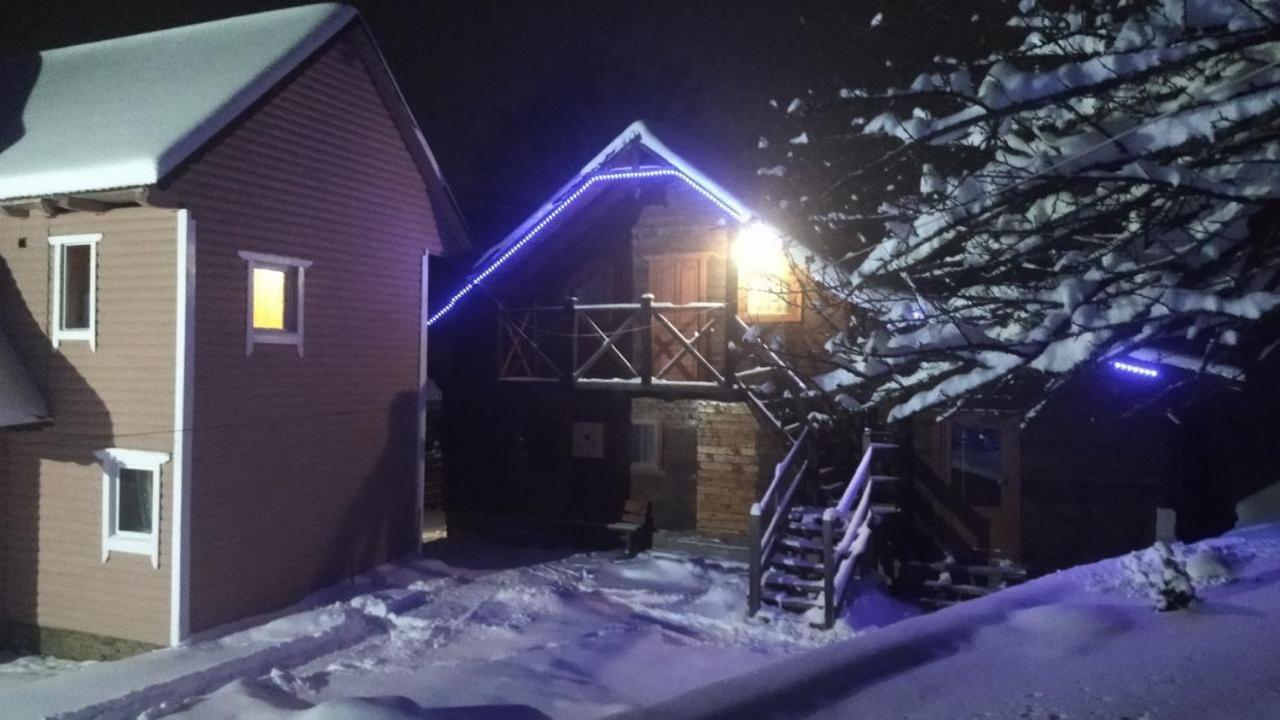 Kazka Lejlighedshotel Yablunytsya Eksteriør billede